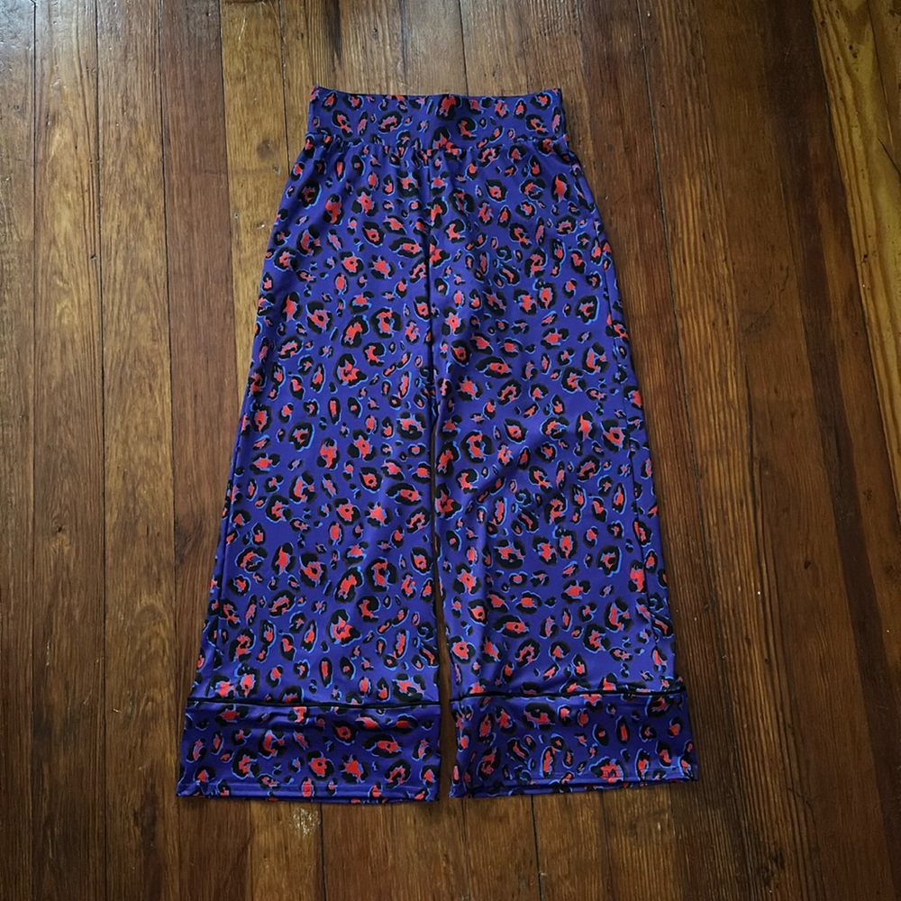 Purple Red Leopard Print Coulettes